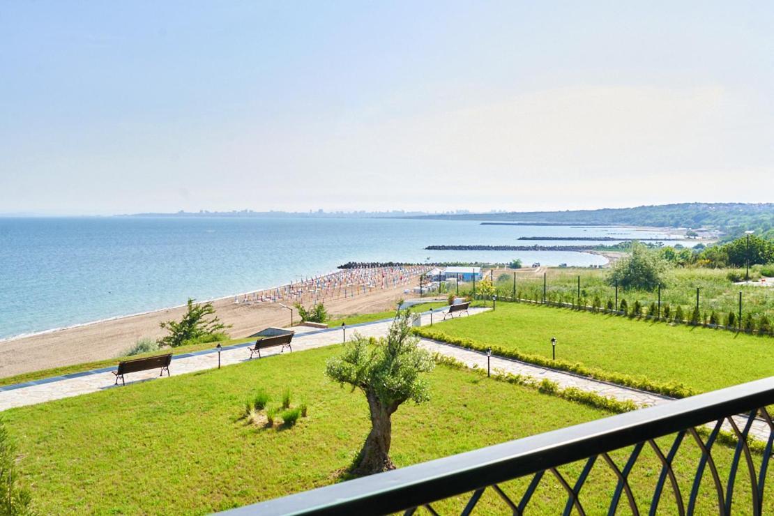 Burgas Beach Resort 2 Apartments Eksteriør billede